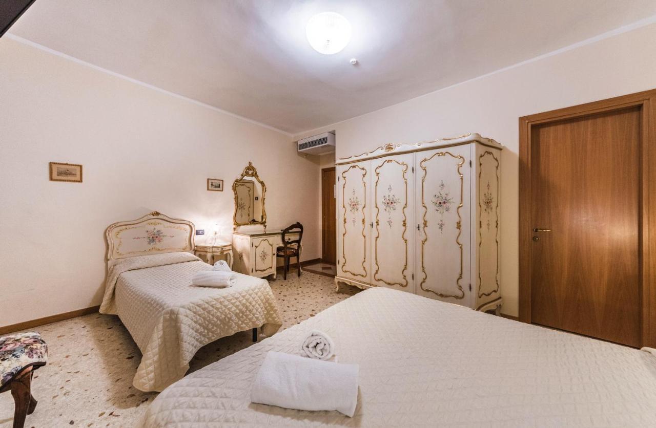 Hotel Ca' Leon D'Oro à Venise Extérieur photo